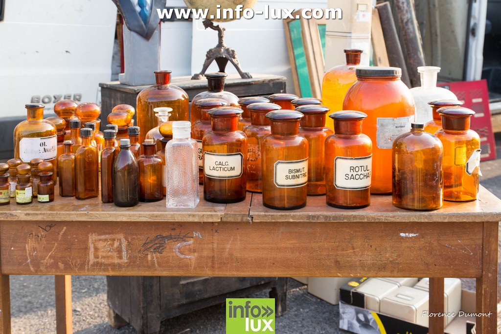 //media/jw_sigpro/users/0000001510/brocante Muno/Brocante Muno-3